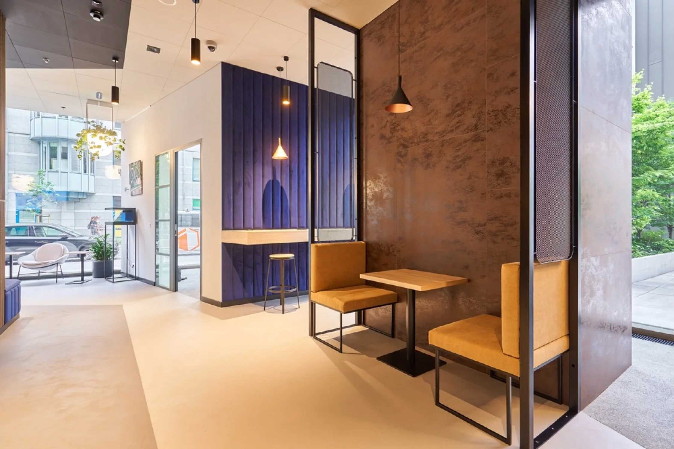 PKO Bank Polski Norblin branch interior — photograph 23 of 23