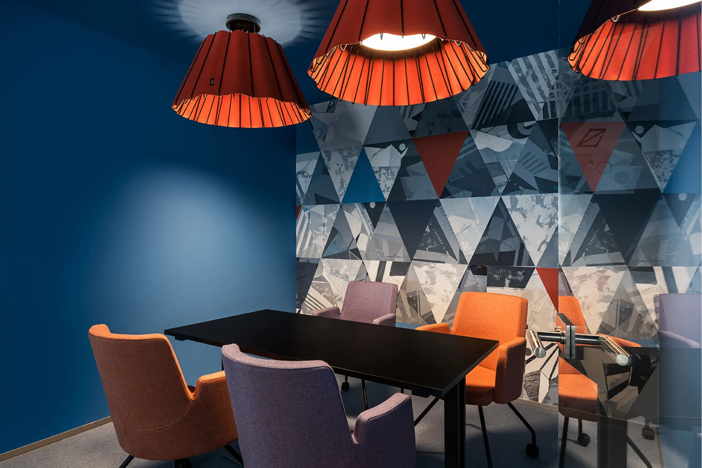 ING office interior — photograph 3 of 10