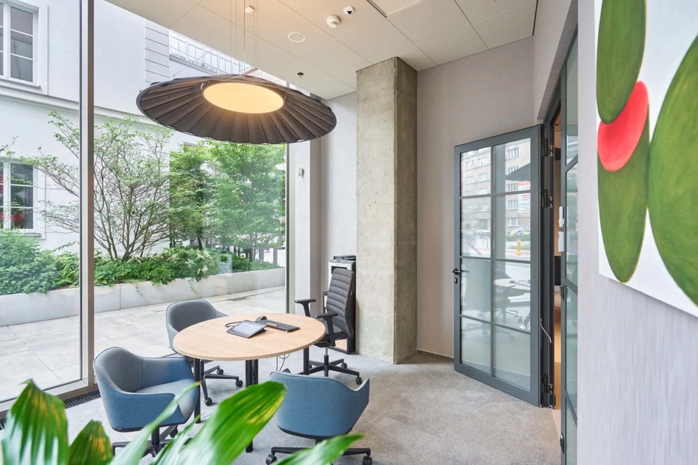 PKO Bank Polski Norblin branch interior — photograph 18 of 23