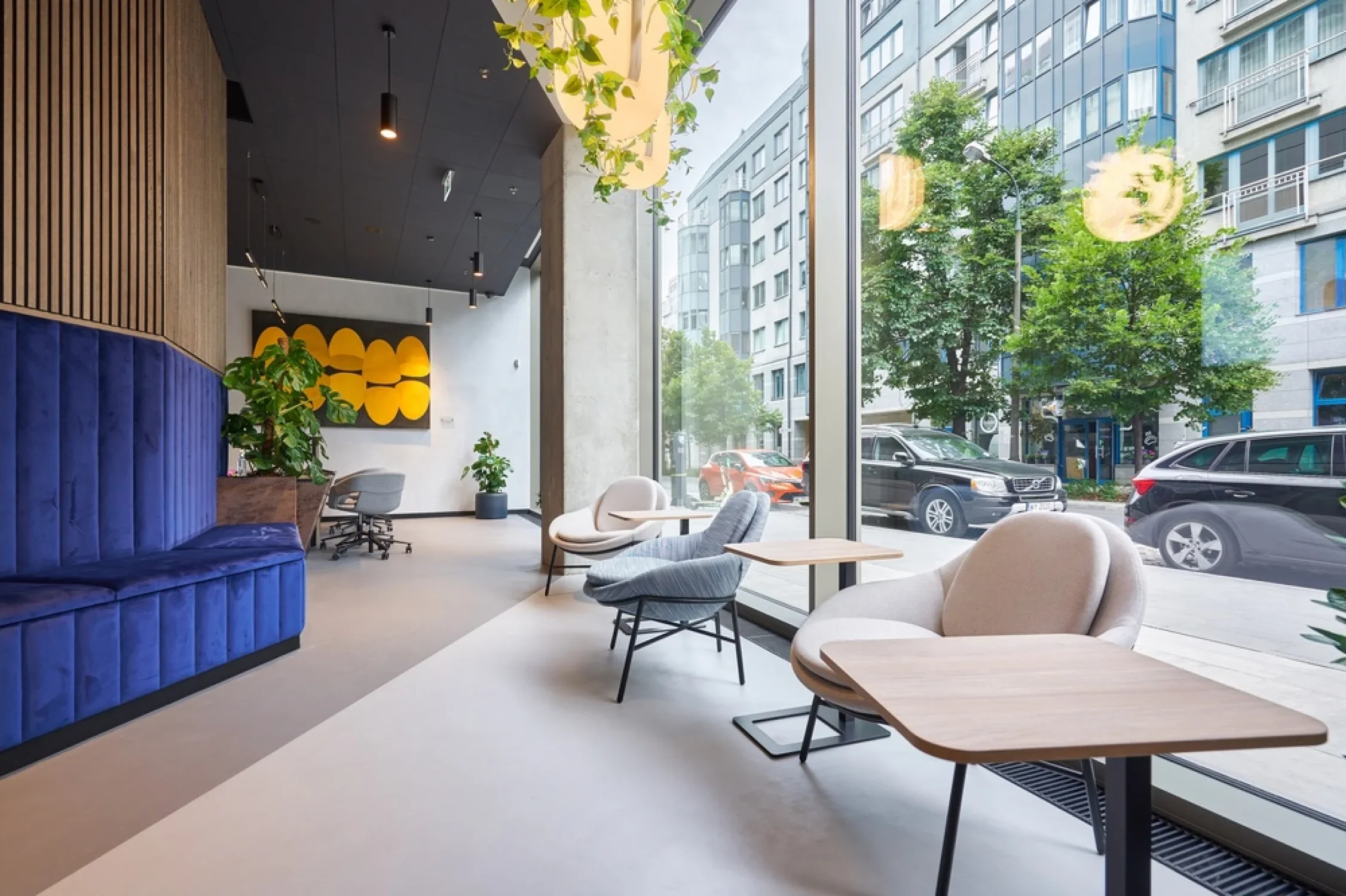 PKO Bank Polski Norblin branch interior — photograph 20 of 23
